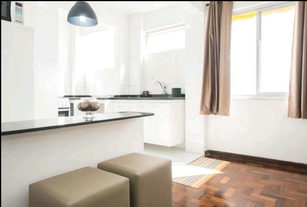 Lindo Apartamento A 500M Da Barra サルバドール エクステリア 写真